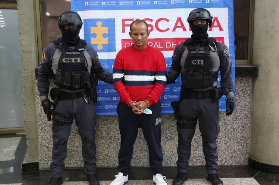 Alias Cachano tendría una extensa carrera criminal, que incluye relaciones con el Clan del Golfo y la Oficina en el Valle de Aburrá.