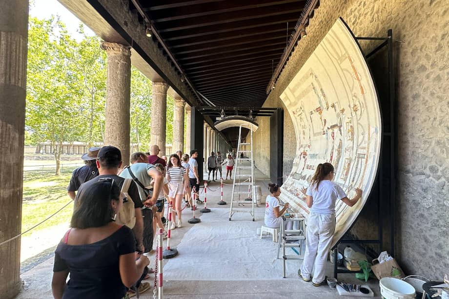 Pompeya quedó sepultada bajo las cenizas tras la erupción del Monte Vesubio en el año 79 d.C.
