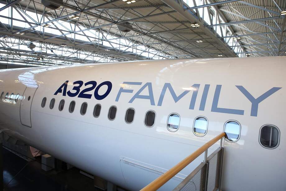 Un modelo del A320 en una de las instalaciones del fabricante Airbus en Blagnac, sur de Francia.