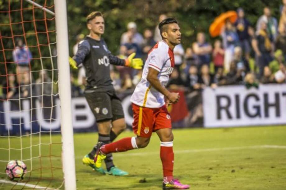 Falcao volvió a convertir en juego oficial: anotó en derrota del Mónaco ante Fenerbahce