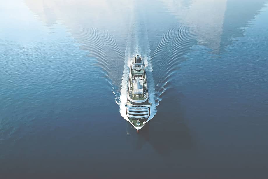 Se unen a bordo del Crystal Serenity para impulsar la recuperación.
