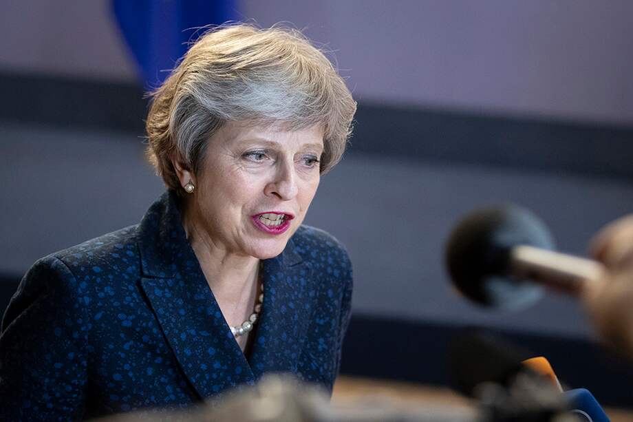 Theresa May dio el pistoletazo de salida a unas negociaciones sobre el brexit que deberían haber concluido hoy 29 de marzo de 2019. / AFP