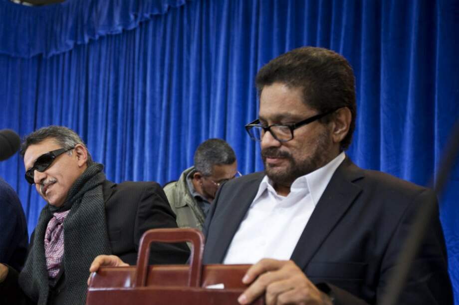 Farc piden a EE.UU. aportar al proceso, liberando a ‘Simón Trinidad’