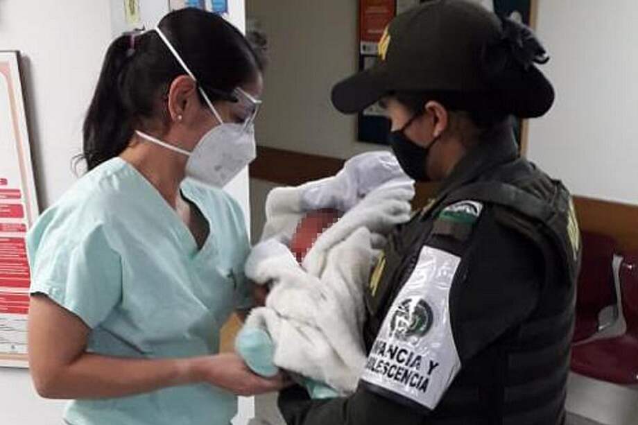 Un bebé de dos días de nacido fue abandonado en el barrio Conquistadores de Medellín.
