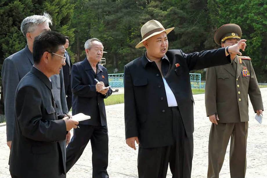 Aunque se esperaba el posible lanzamiento de un misil para la fecha, Kim Jung-un se quedó en las amenazas. / AFP