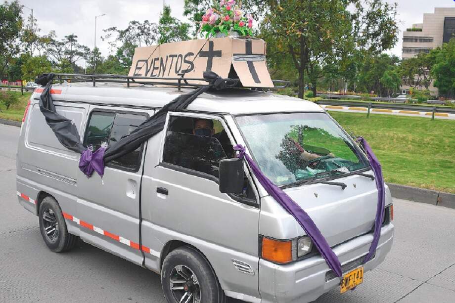 En Bogotá, el turismo y los espectáculos generan casi un millón de empleos. Organizadores de grandes eventos aseguran que, con la actual situación, si no los mata el COVID-19, lo harán la hambruna.