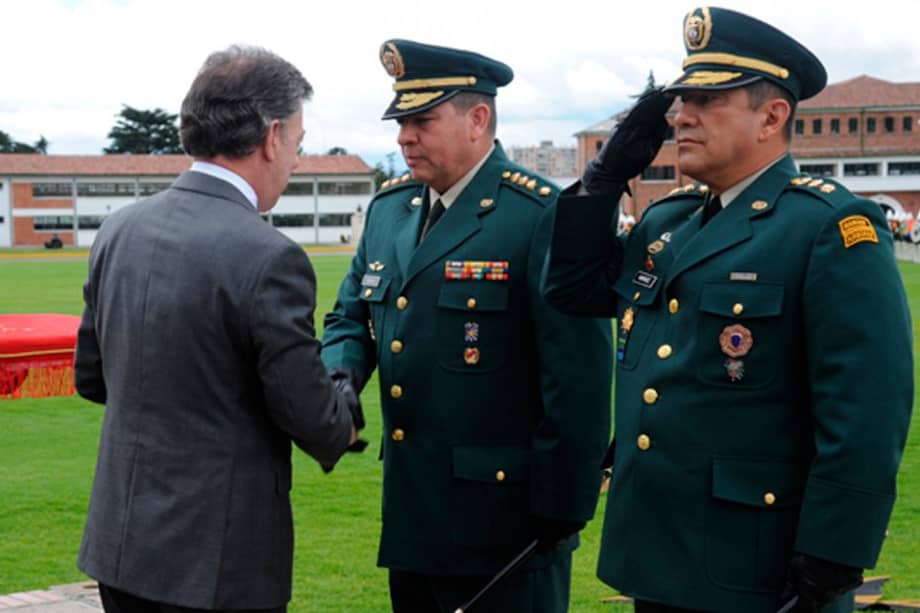 Sale comandante de las Fuerzas Militares general Barrero