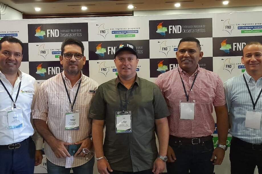 Entre los gobernadores reunidos en Villavicencio figuran Juan Guillermo Zuluaga (Meta), Héctor Olimpo Espinosa (Sucre) y Juan Carlos Iral (Guanía)
