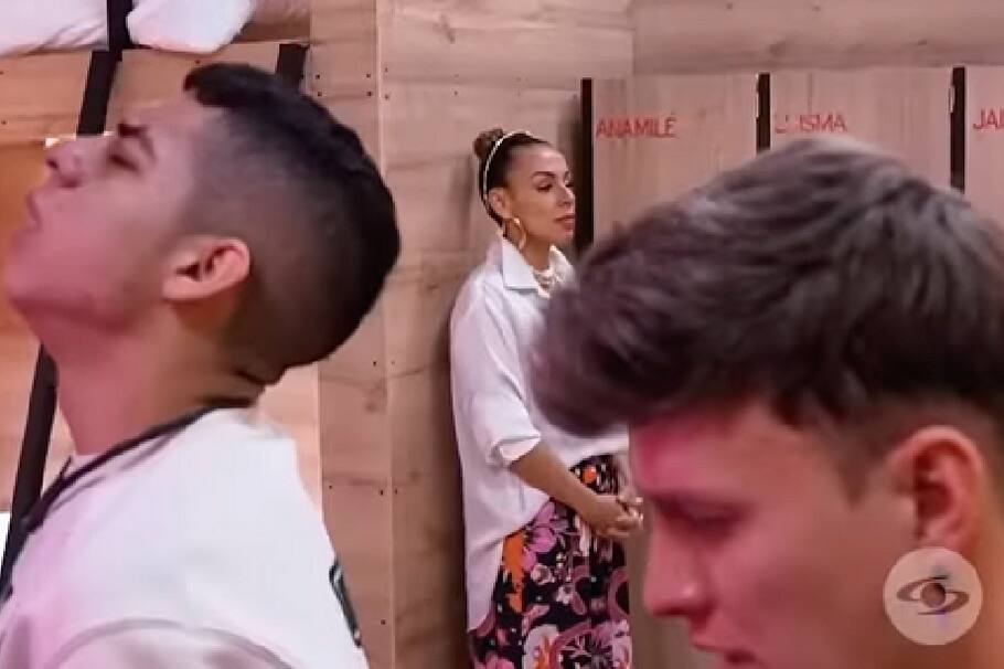 En el capítulo reciente de La Descarga, Maía quedó sorprendida con la salida de uno de sus participantes más fuertes.