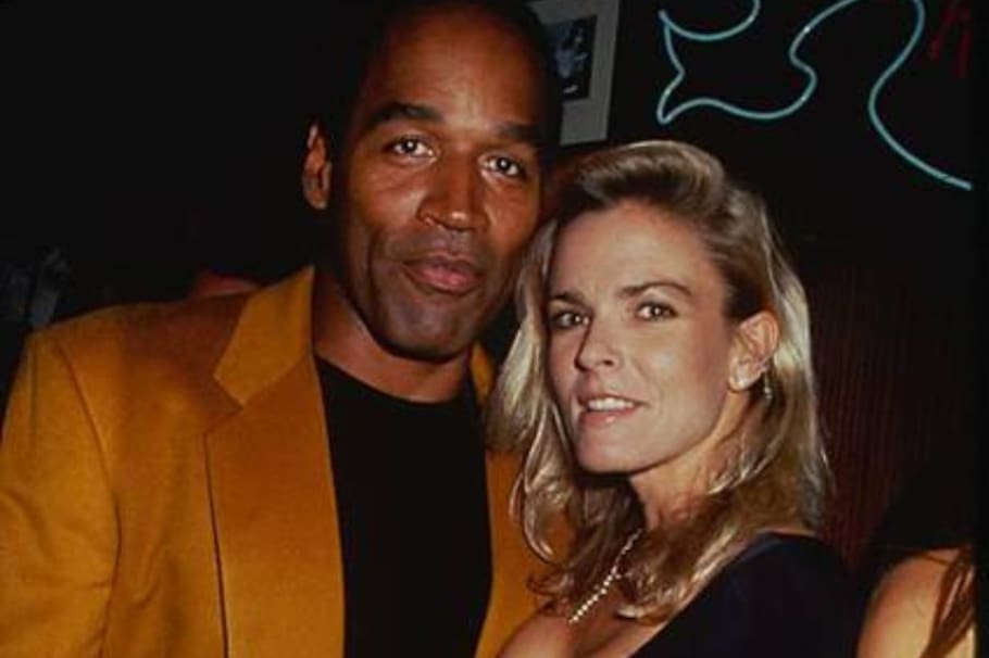 Nicole Brown fue encontrada sin vida en Los Ángeles. El principal sospechoso fue el exjugador de la NFL, O.J. Simpson