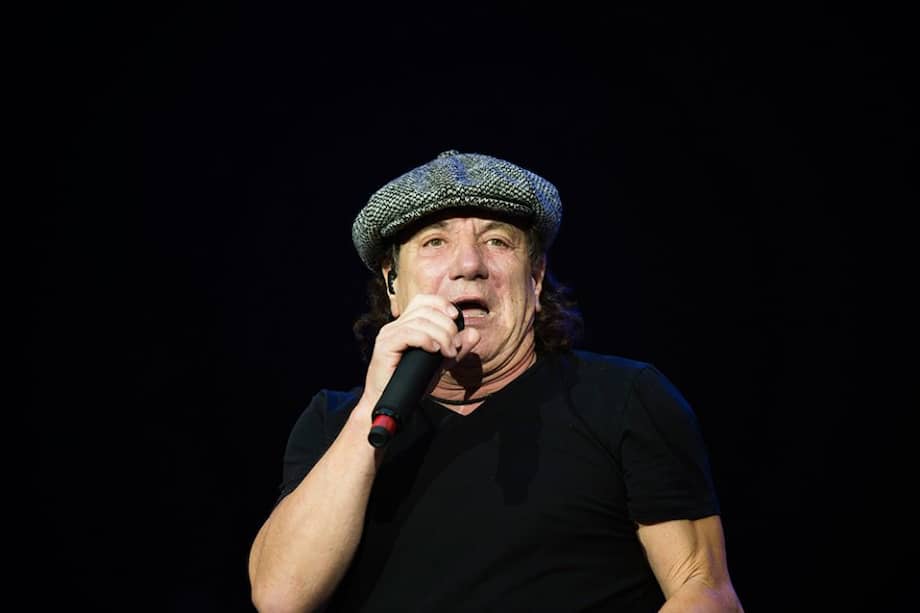 Brian Johnson, vocalista de la banda de rock australiana AC/DC, en un concierto en mayo de 2015.