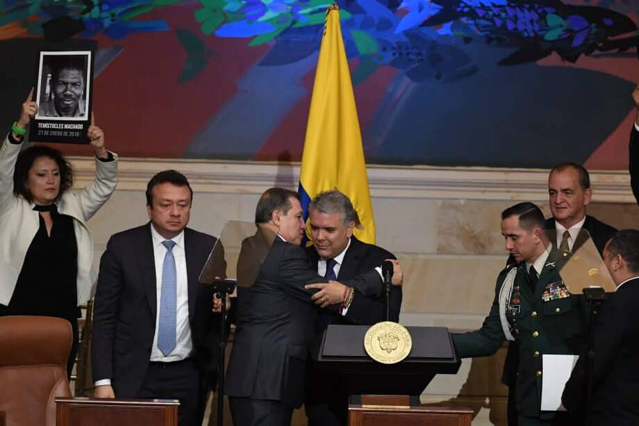 Ernesto Macías, presidente saliente del Congreso, no se dio cuenta de que dejó el micrófono prendido mientras revelaba su plan contra la oposición. / Óscar Pérez - El Espectador