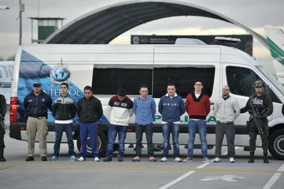 Taxistas implicados en crimen de agente de la DEA son extraditados