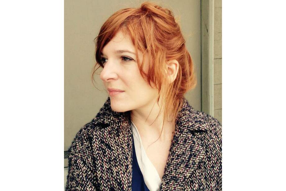 La ilustradora francesa, Aurélie Neyret, visita la Feria del Libro de Bogotá. / Cortesía