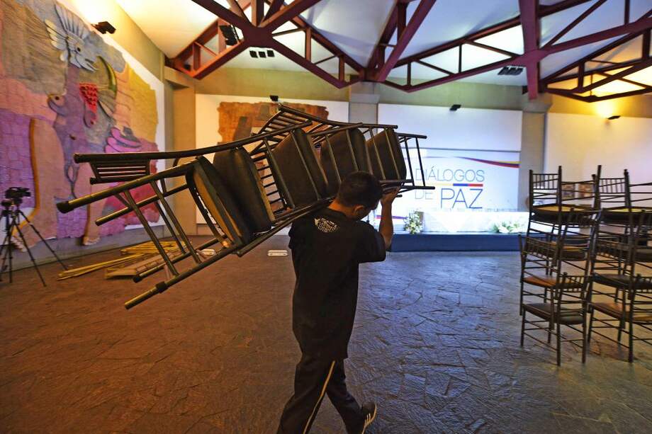 El 10 de octubre, delegados del Gobierno y el Eln anunciaron que la mesa se instalaría el día 27 del mismo mes. / AFP