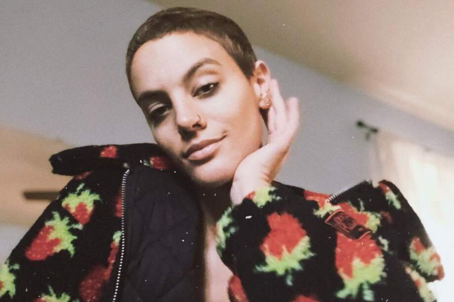 La influencer logró que su canción "Dance You Outta My Head", escrita para su hijo, se hiciera viral.