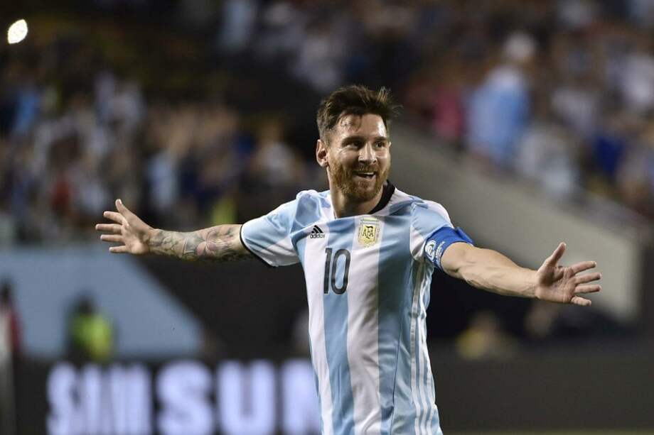 A Lionel Messi le bastaron 30 minutos para convertir 3 goles en su debut de la Copa América Centenario. / AFP