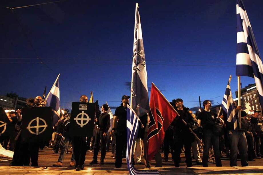 A finales de septiembre, los seguidores de Aurora Dorada protestaron enfrente del Parlamento griego. /EFE