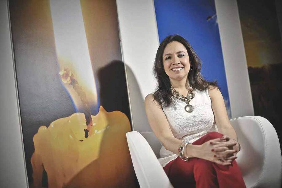 Teresa Vergara, gestora de Armonía para el alma, creada para difundir los mensajes de los ángeles. / Luis Ángel