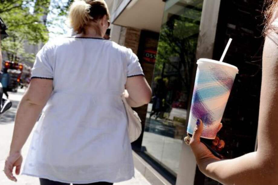 Alcalde de New York pierde 'batalla' contra la obesidad