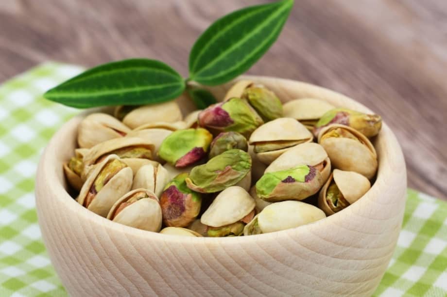 Pasó de ser un simple ingrediente de helados a convertirse en el nuevo “oro verde” de la gastronomía: así es el pistacho, el fruto seco viral que también aporta beneficios para la salud.