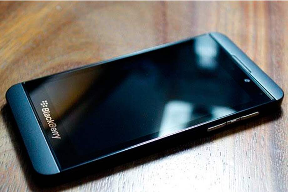 Se conocen los dos nuevos smartphones con sistema operativo BlackBerry 10