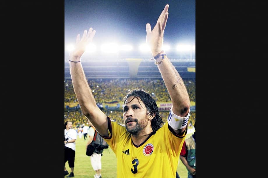 Mario Alberto Yepes, capitán de la selección de Colombia. Foto: EFE