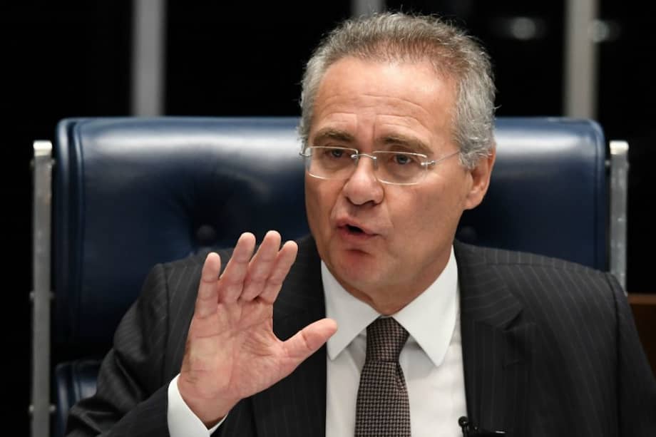 El presidente del Senado, Renan Calheiros, ahora suspendido, durante una sesión en el hemiciclo a principios de este mes. / AFP