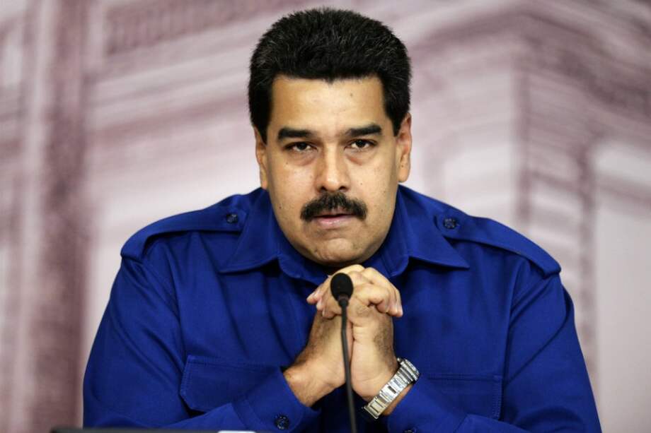 Maduro desea feliz año 2014 a Venezuela y recuerda a Hugo Chávez