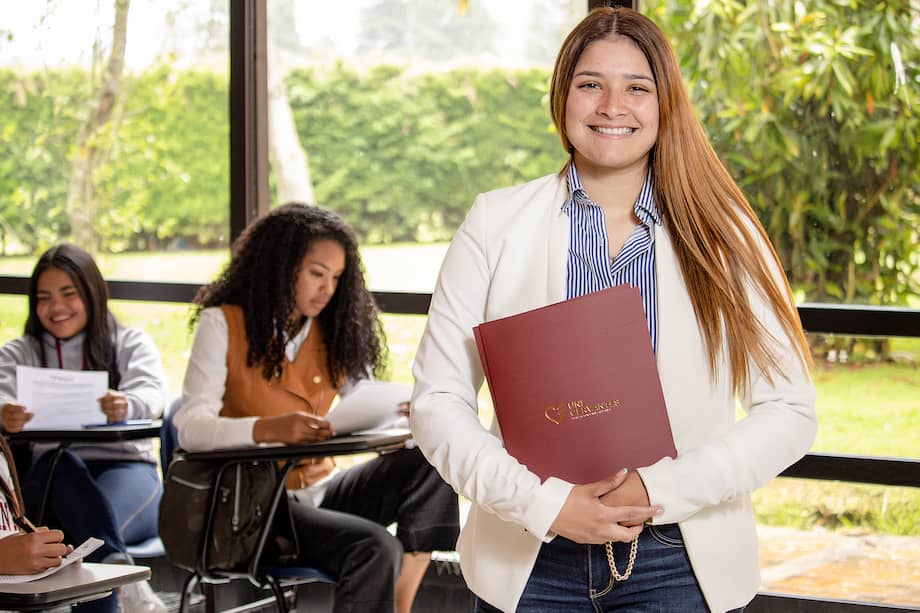 Los programas de Unicervantes están diseñados para impactar positivamente la vida de las personas y sus entornos.