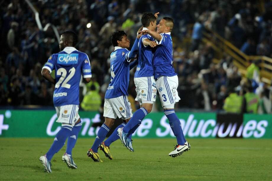 Fredy Montero celebra el segundo gol de Millonarios ante Santa Fe. Foto: Luís Ángel-El Espectador