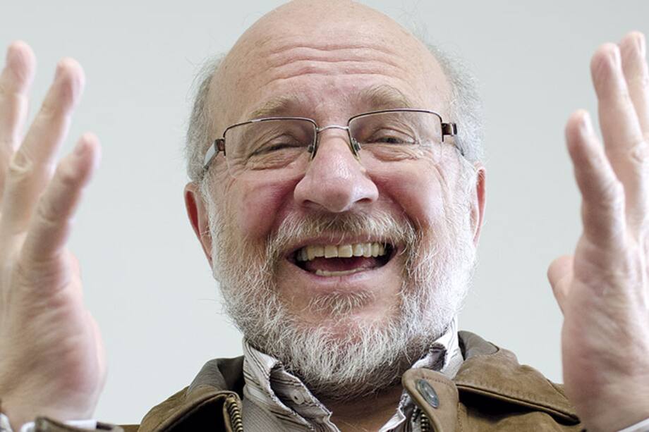 «Soy adicto a leer, a reír con mis amigos, a ver fútbol» Daniel Samper Pizano