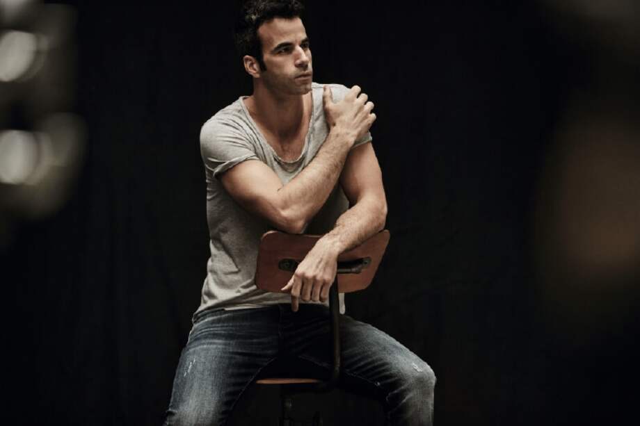 Israel Vivancos y sus seis hermanos crecieron en una familia rodeada de arte. / Cortesía