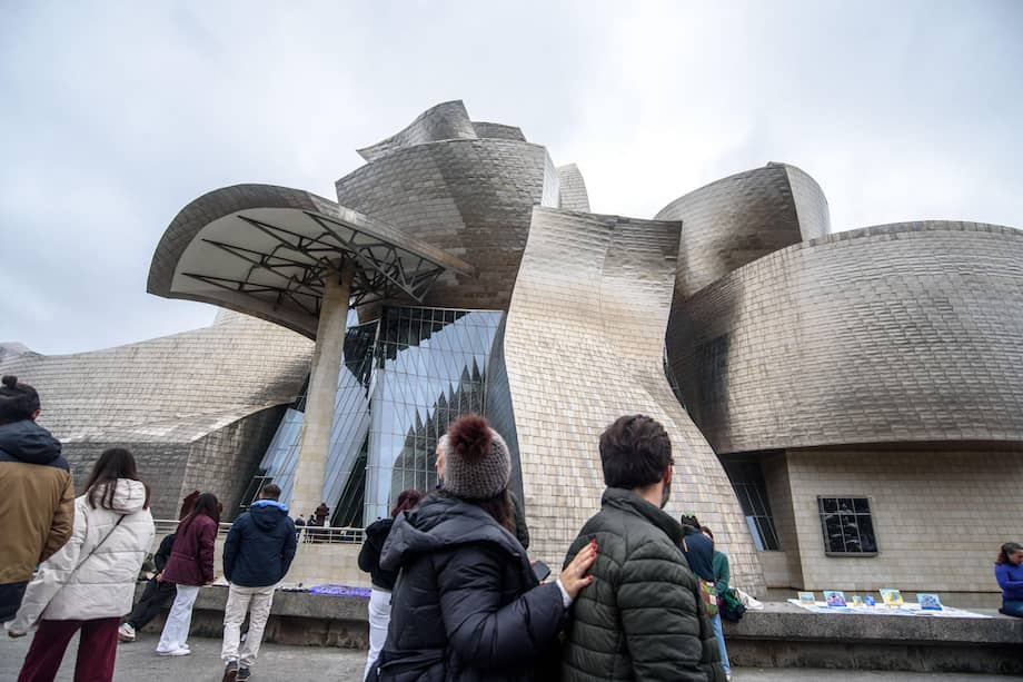 “Los museos, las salas de conciertos y todas las creaciones de Frank Gehry son cómodas y funcionales”: Manuel Drezner.