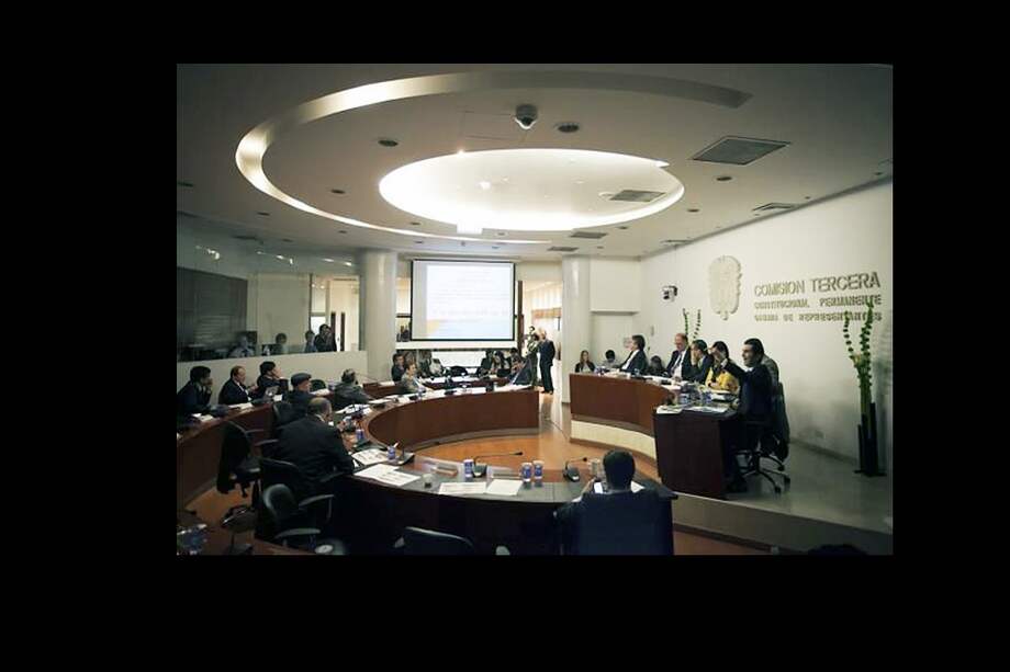 Imagen tomada de la cuenta personal en Twitter del minsitro de Hacienda, Mauricio Cárdenas.