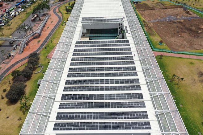 De l'énergie solaire dans la froide Bogotá ? le plan pour réduire la facture d'électricité