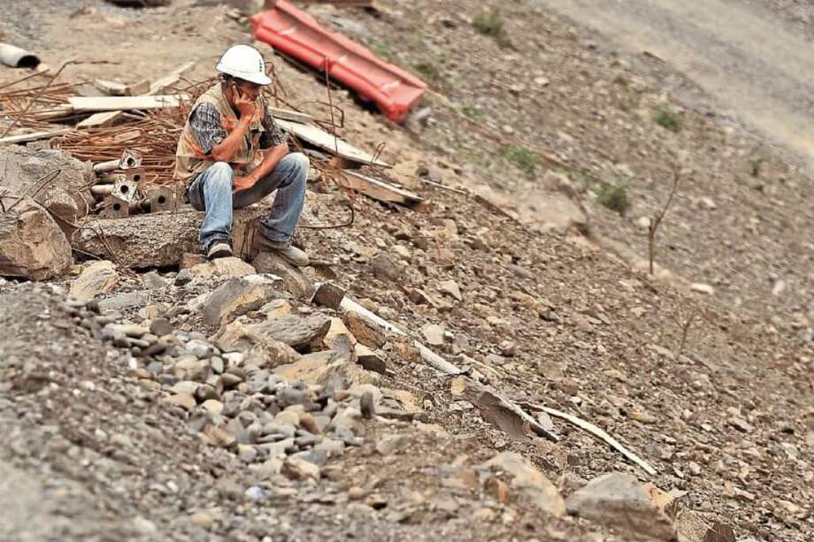 En la vereda La Aurora ya se ha hecho ilegalmente disposición de escombros. / Óscar Pérez - El Espectador