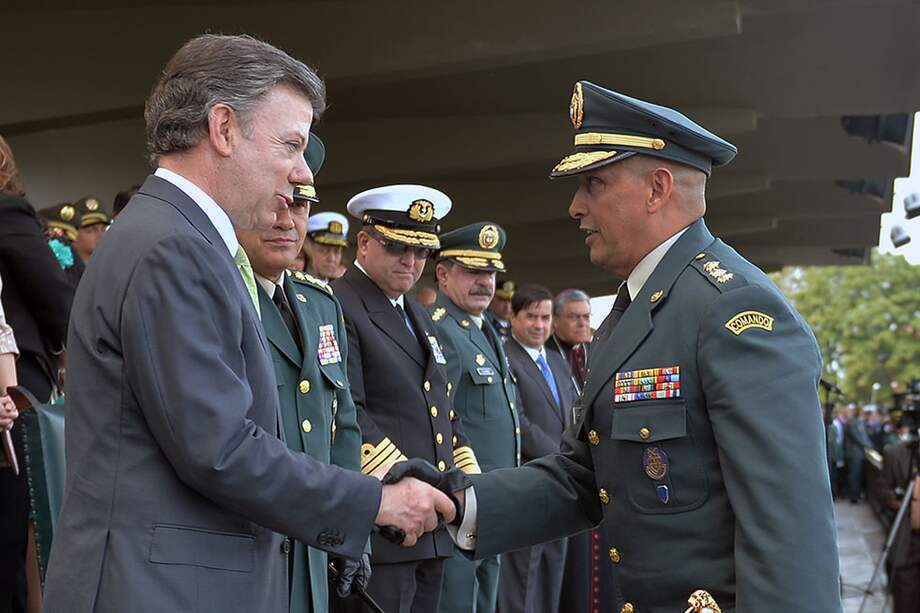 El presidente Santos reunido con militares./ Archivo