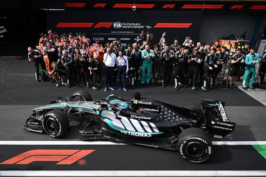 Los pilotos de Mercedes lideran el campeonato tras el doblete en Australia en la anterior jornada.