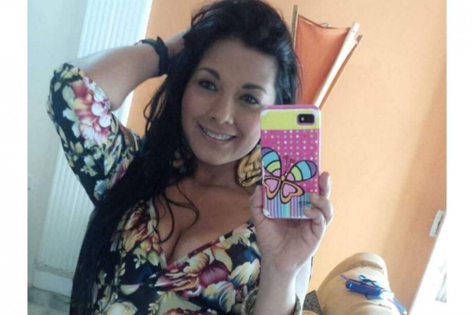 A primeras horas del pasado miércoles, la joven fue sometida a un tratamiento estético en los glúteos. /Facebook