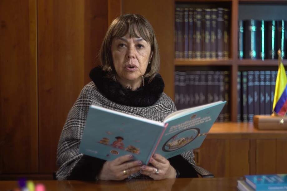 Martha Sáchica, secretaria de la Corte Constitucional se retira de su cargo