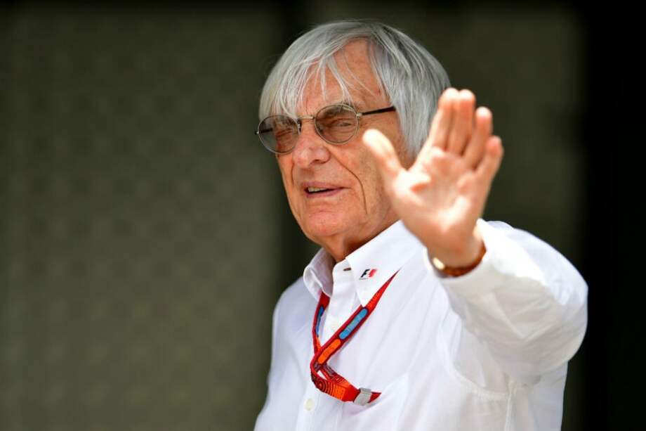Bernie Ecclestone, considerado el creador de la Fórmula 1 moderna, seguirá siendo el director general. Foto: AFP