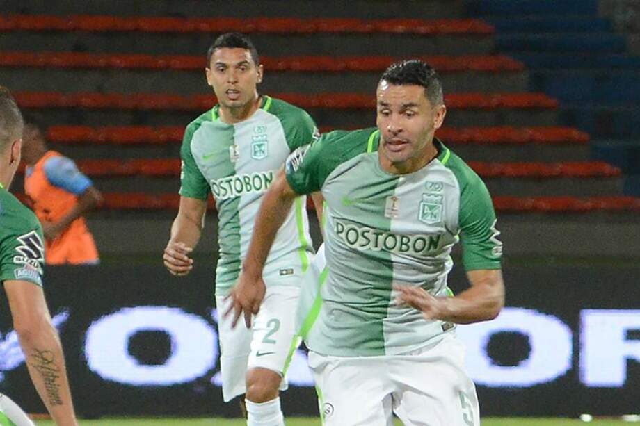 Francisco Nájera estaría acompañado en la zaga por Carlos Cuesta. / Atlético Nacional