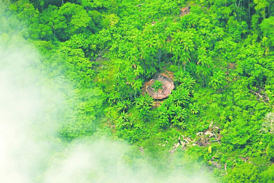 El último sobrevuelo a territorios donde se sospecha que hay aislados fue en 2013, sobre el Parque Nacional Natural Río Puré / Cristobal Von Rothkirch (2011)