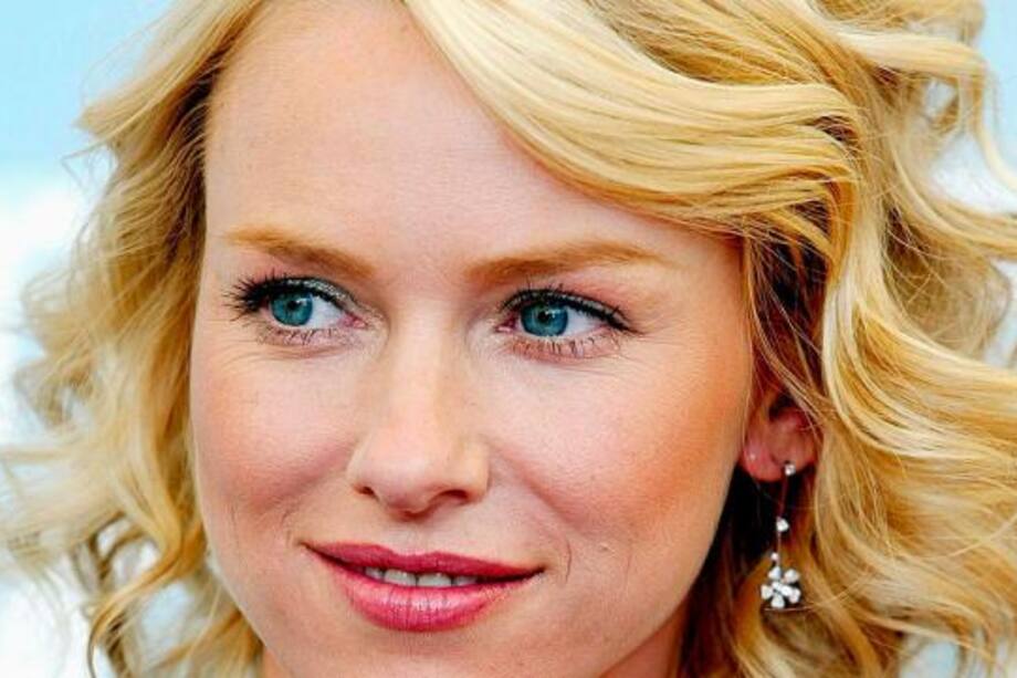 Naomi Watts interpreta a la princesa Diana de Gales