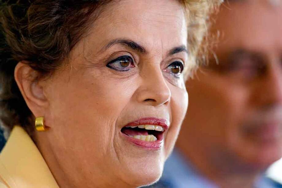 Gobierno pide a la Corte Suprema anular impeachment de Dilma Rousseff
