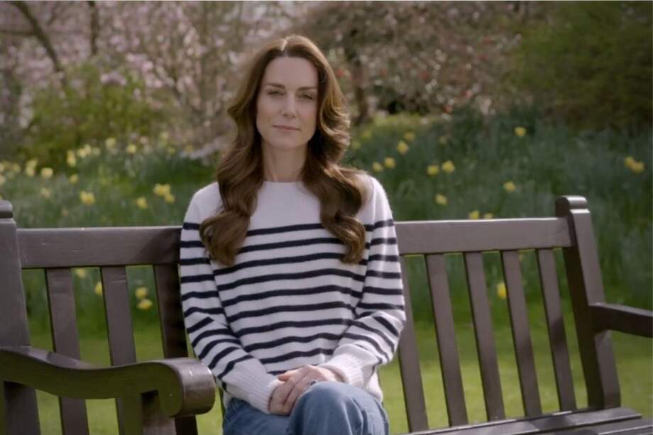 Kate Middleton, de 42 años, escribió: “Estoy aprendiendo a ser paciente, especialmente ante la incertidumbre, a tomar cada día tal como viene, escuchar mi cuerpo y permitirme tomarme este tiempo tan necesario para sanar”.