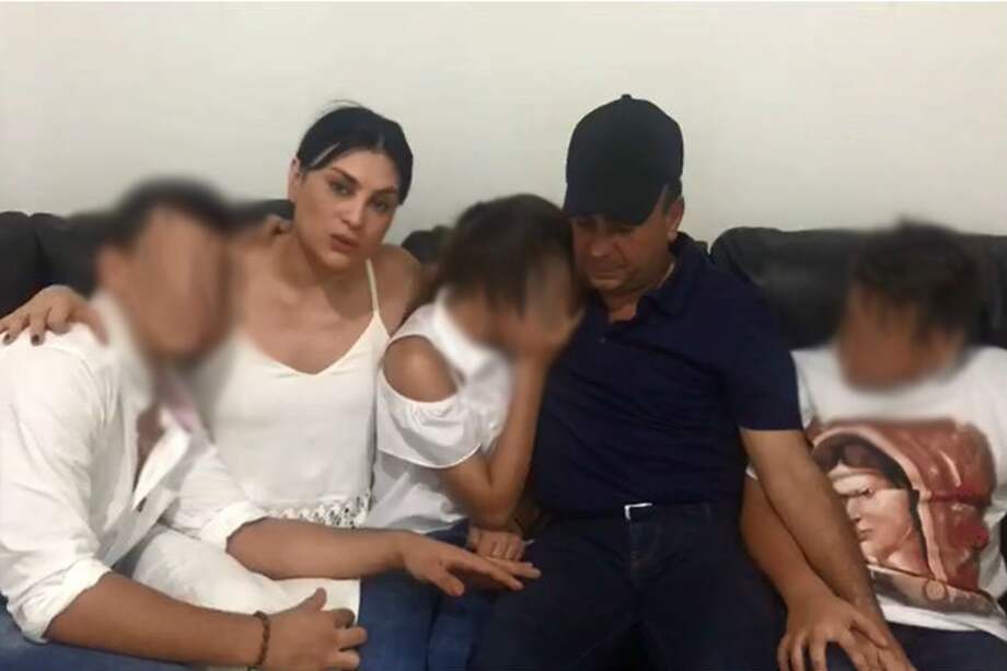 La "descachada" del senador Musa Besaile por difundir video con sus hijos llorando