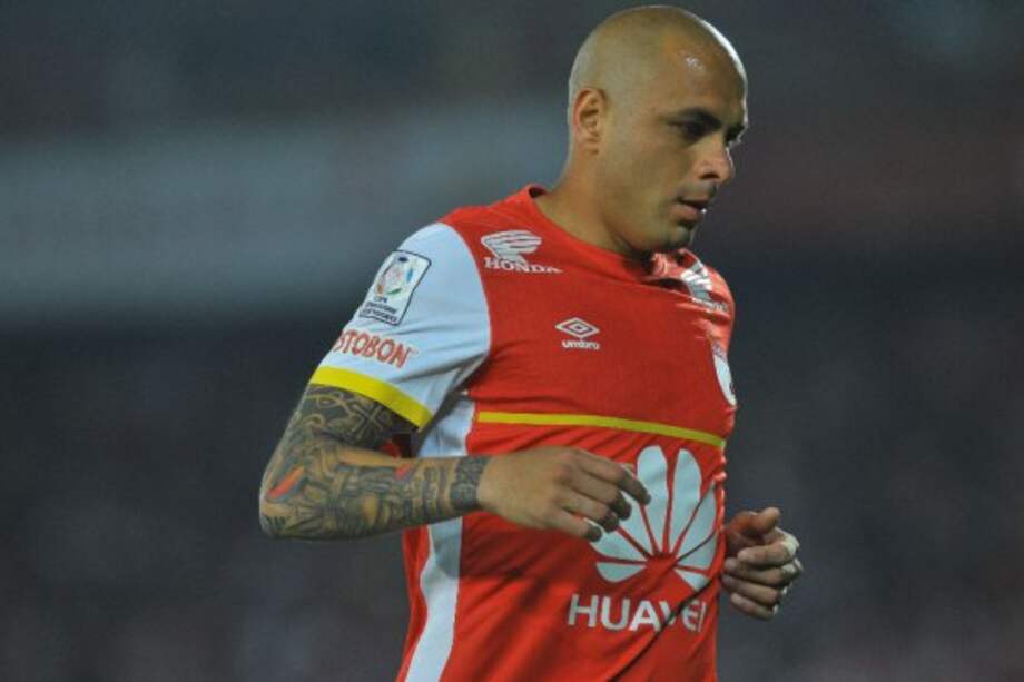 Ómar Pérez anunció su retiro de Santa Fe