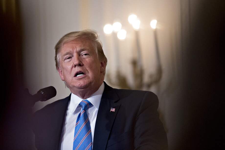 La administración del presidente Donald Trump le comunicó a los chinos que tienen un mes para un acuerdo comercial. / Bloomberg News.